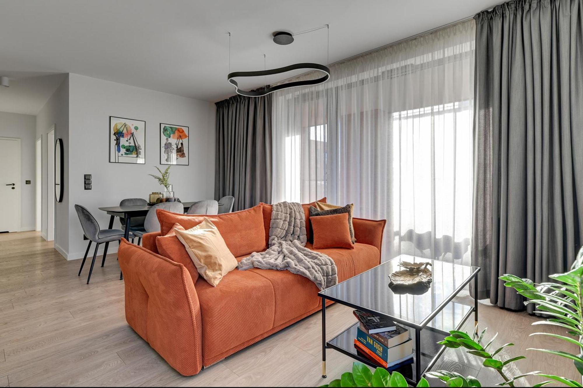 Scala 60K City Center Apartments With Parking By Lion Apartments غدانسك المظهر الخارجي الصورة