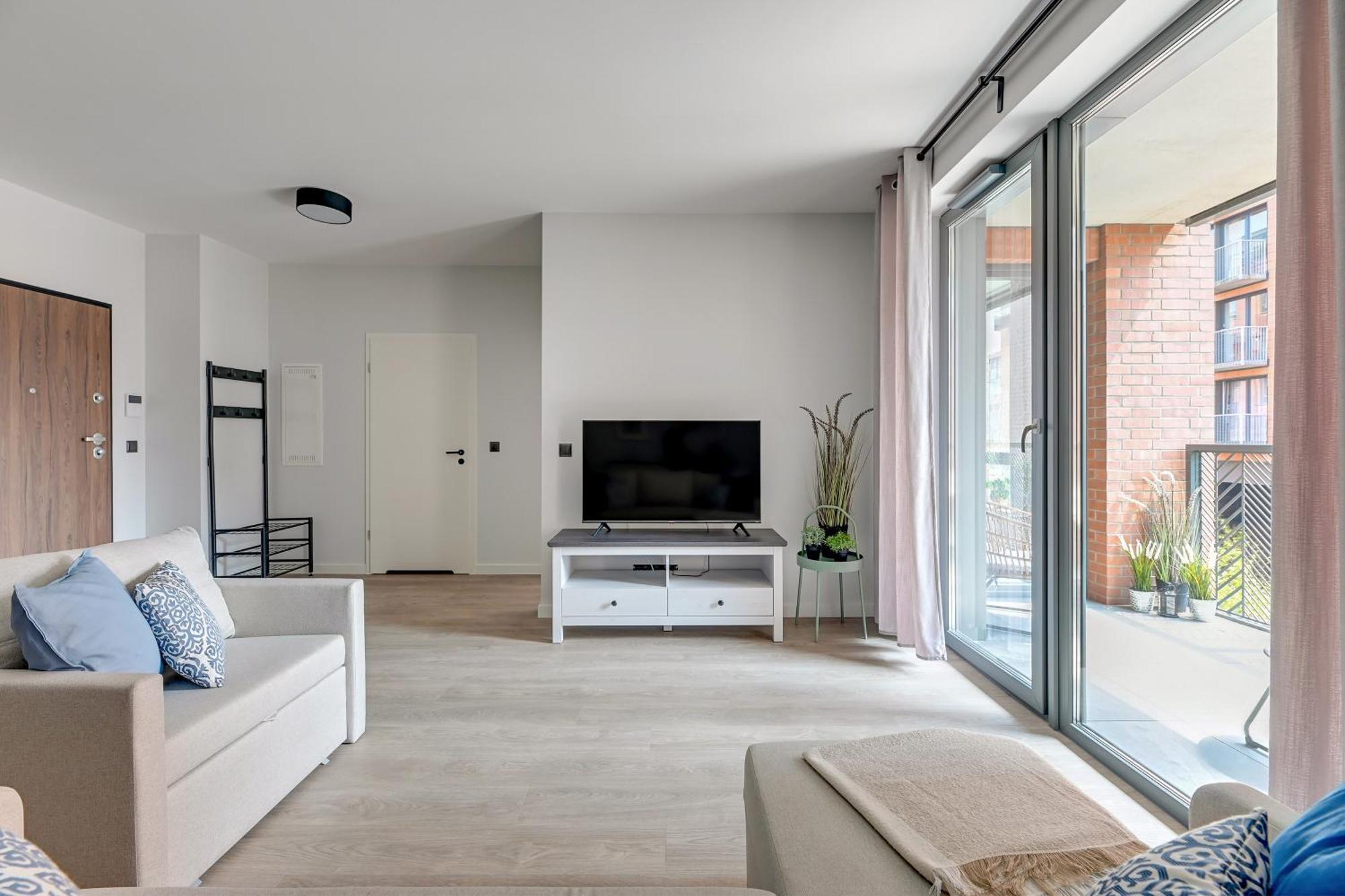 Scala 60K City Center Apartments With Parking By Lion Apartments غدانسك المظهر الخارجي الصورة