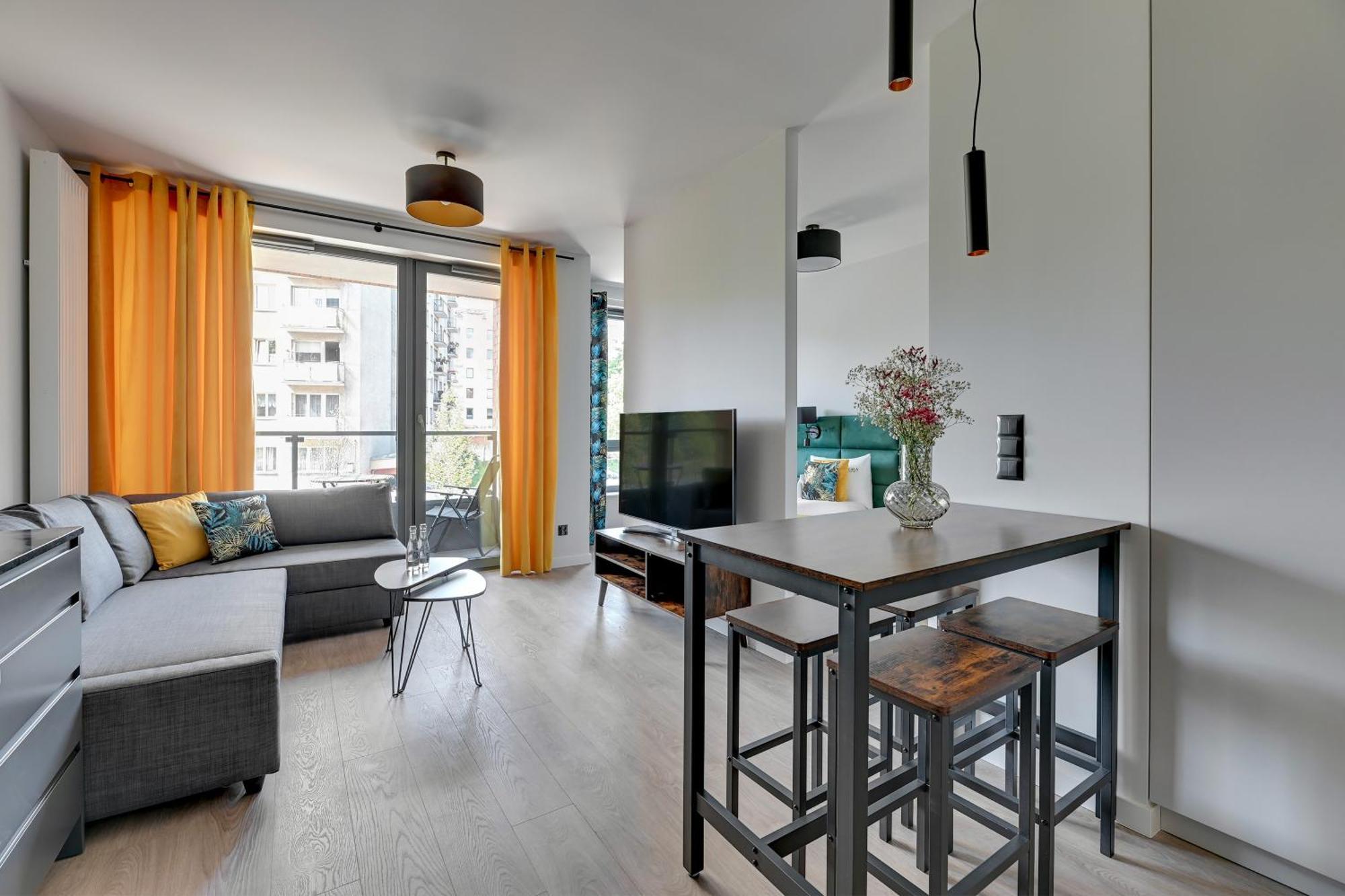 Scala 60K City Center Apartments With Parking By Lion Apartments غدانسك المظهر الخارجي الصورة