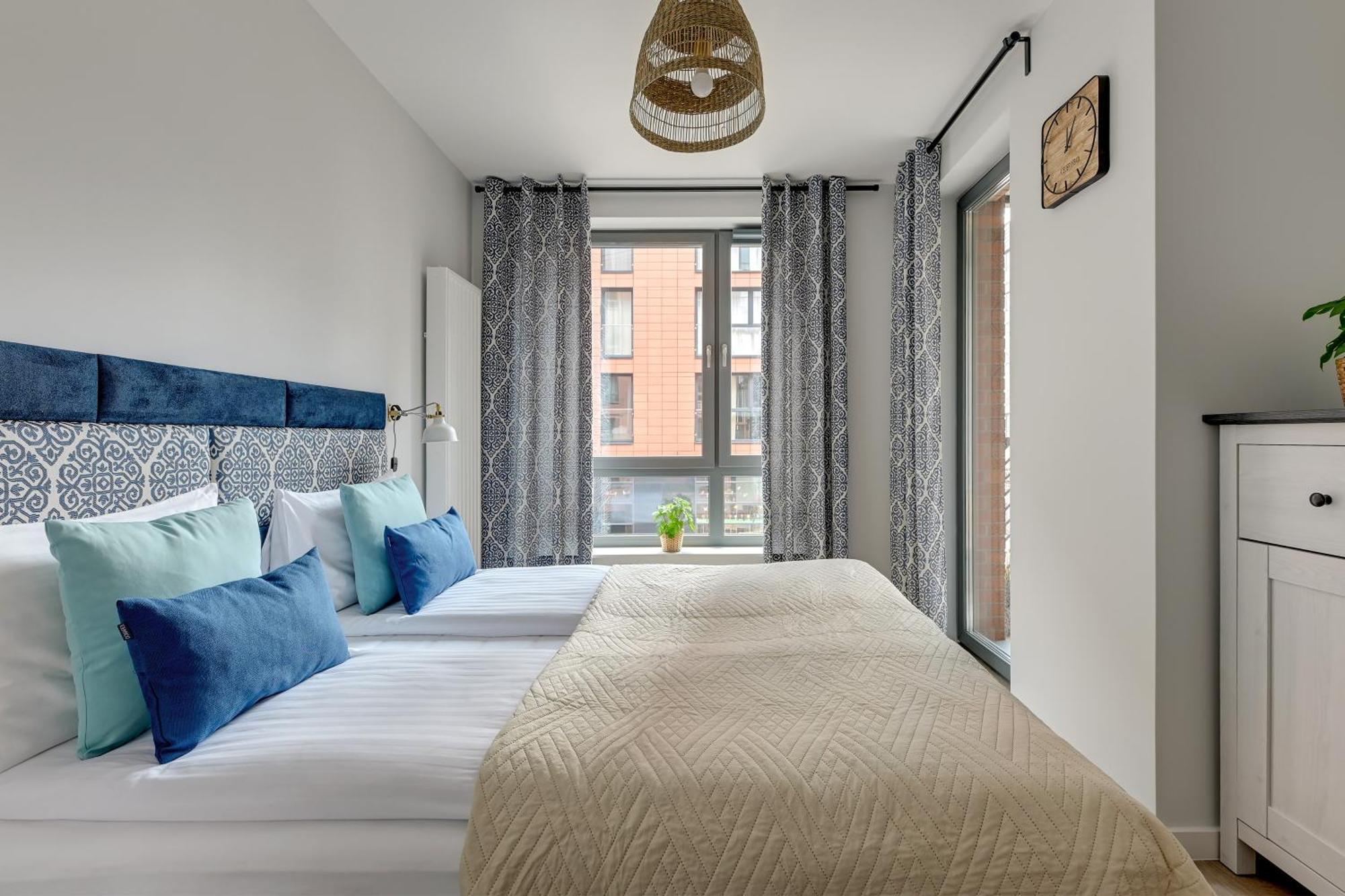 Scala 60K City Center Apartments With Parking By Lion Apartments غدانسك المظهر الخارجي الصورة