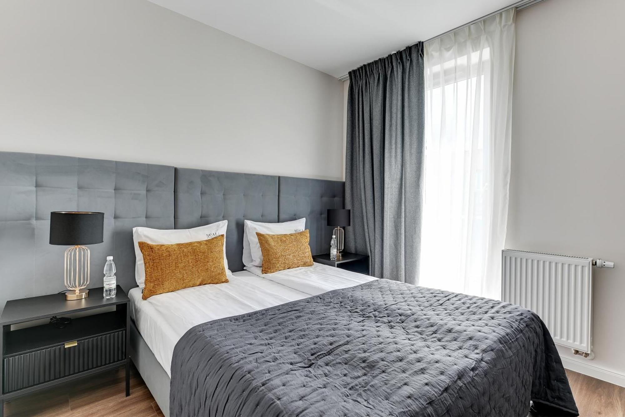 Scala 60K City Center Apartments With Parking By Lion Apartments غدانسك المظهر الخارجي الصورة