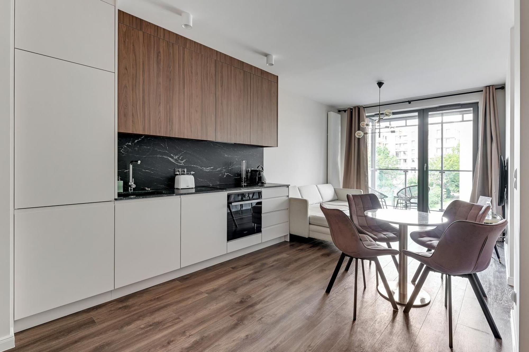 Scala 60K City Center Apartments With Parking By Lion Apartments غدانسك المظهر الخارجي الصورة