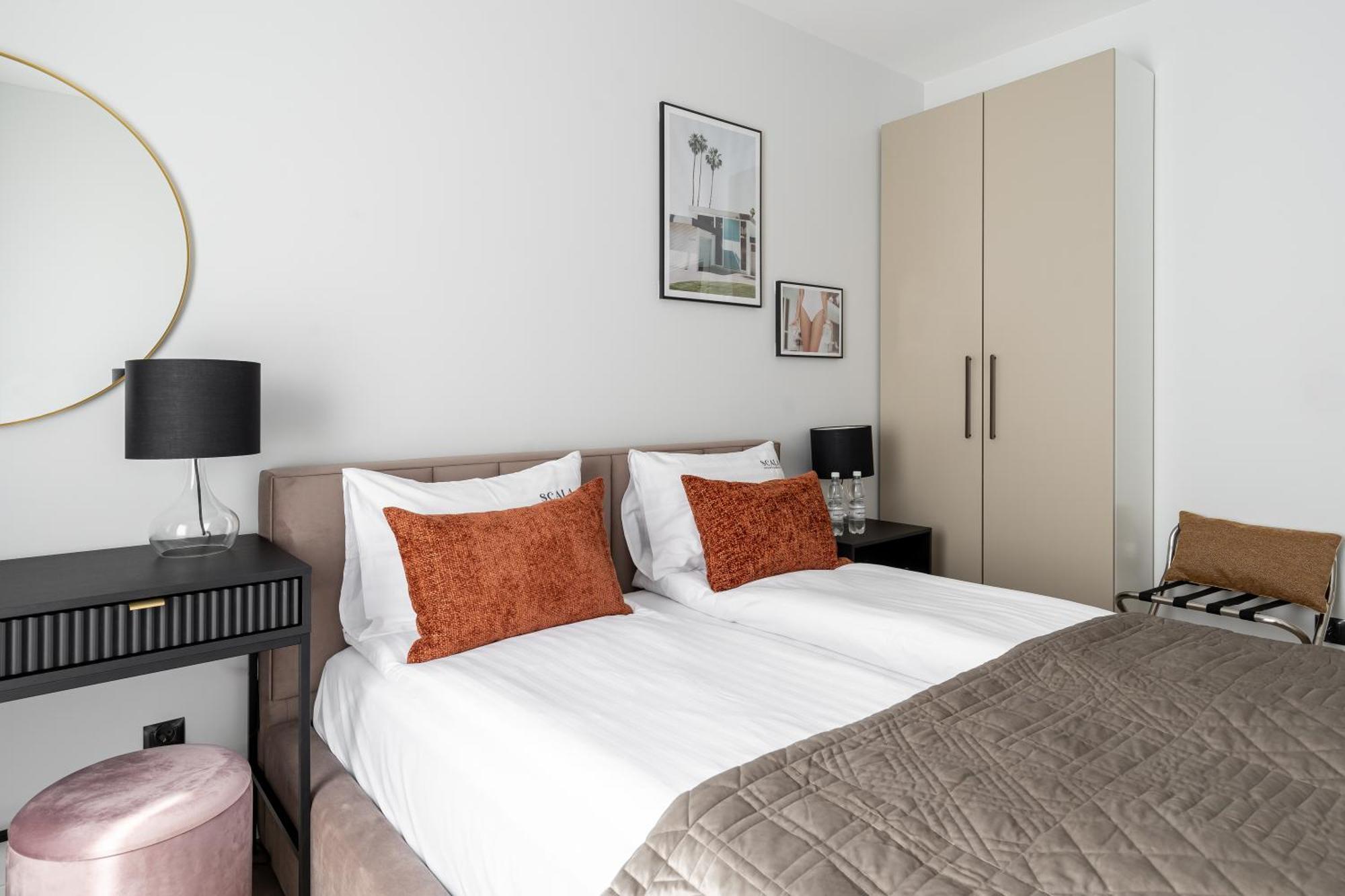 Scala 60K City Center Apartments With Parking By Lion Apartments غدانسك المظهر الخارجي الصورة
