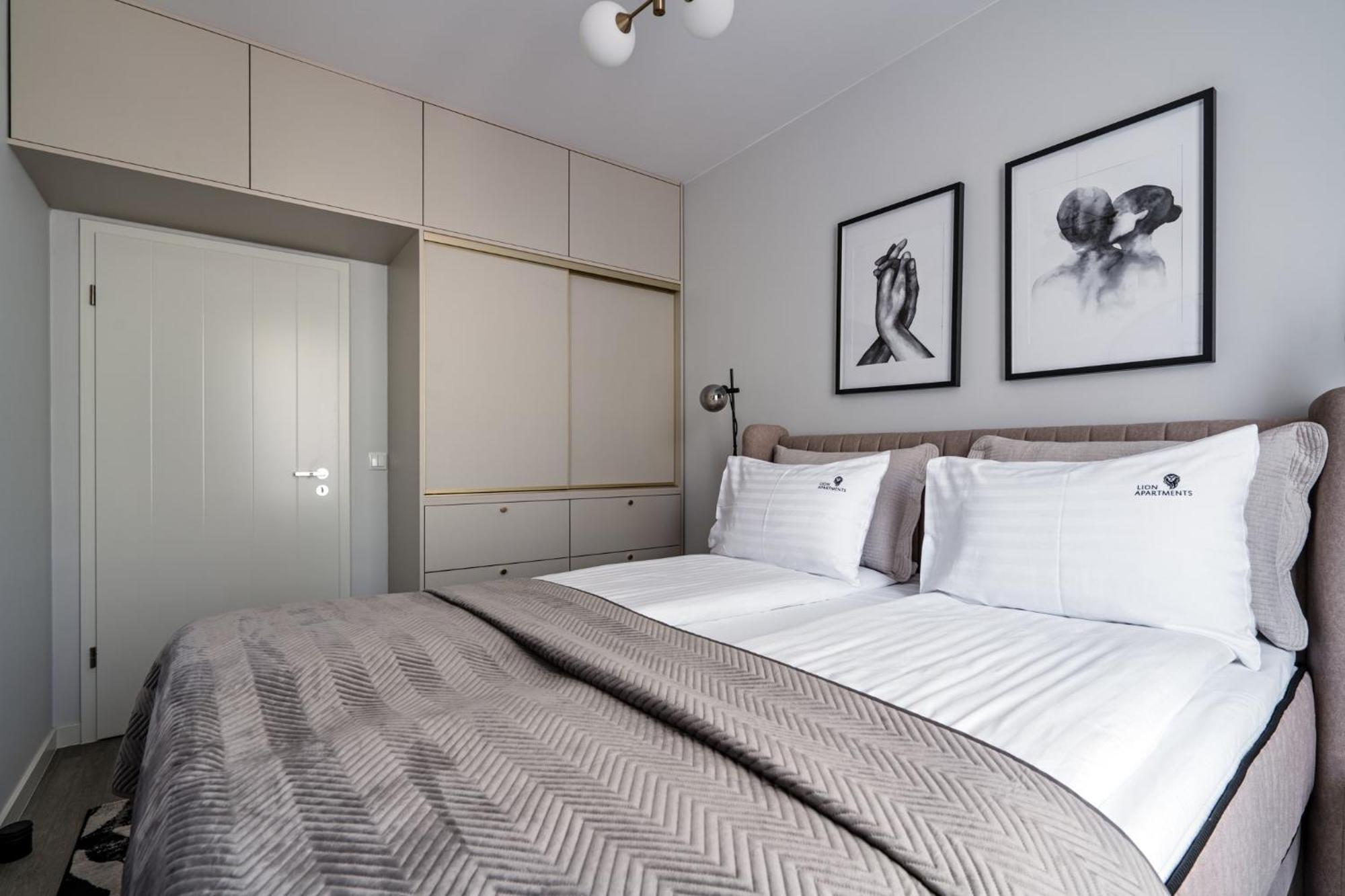 Scala 60K City Center Apartments With Parking By Lion Apartments غدانسك المظهر الخارجي الصورة